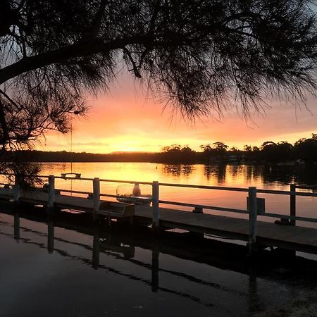 Aloha Water Front Caravan Park St Georges Basin Exterior photo